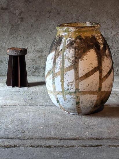 19th Biot Jar