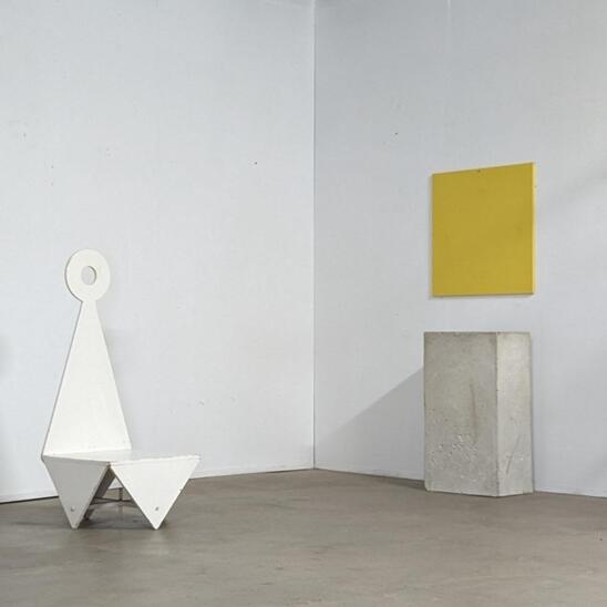 Plywood unclassifiable chair